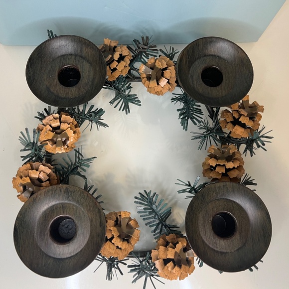PartyLite Pinecone Candleholder Wreath P8246 Metal Centerpiece Holiday Decor - Picture 3 of 16